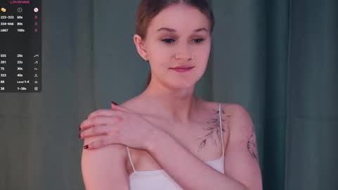 Snapshot of cathrinetunick chatting on 19, 2, 2026 Aria and Kira online show from 19, 2, 2026