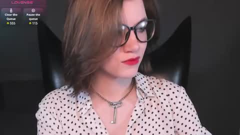 Snapshot of cathybarnes chatting on 28, 6, 2026 cathybarnes online show from 28, 6, 2026