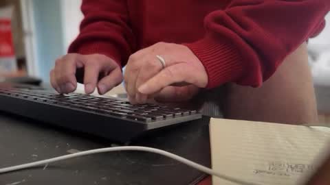 catmandoo21001 online show from 28, 11, 2025