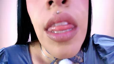 Snapshot of catte_jensen chatting on 27, 4, 2026 Cattleya online show from 27, 4, 2026