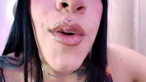 Snapshot of catte_jensen chatting on 17, 7, 2026 Cattleya online show from 17, 7, 2026