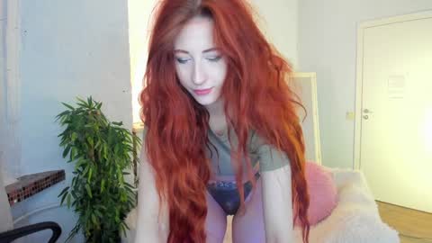 caty_cuddly online show from 31, 1, 2025