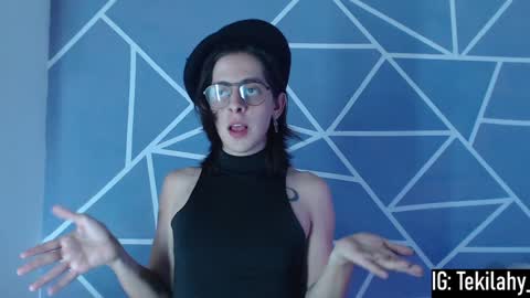 cava_pretty online show from 20, 1, 2025