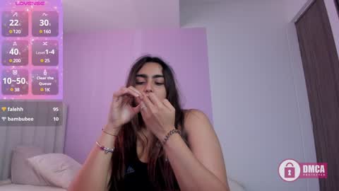 Cay online show from 6, 1, 2025