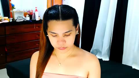 Snapshot of caylineaddison chatting on 31, 5, 2026 The Queen Named ADDISON online show from 31, 5, 2026