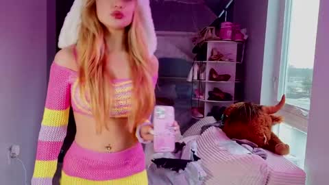 Ccinnamon online show from 31, 3, 2026