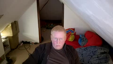 Snapshot of cebas chatting on 5, 2, 2025 cebas online show from 5, 2, 2025