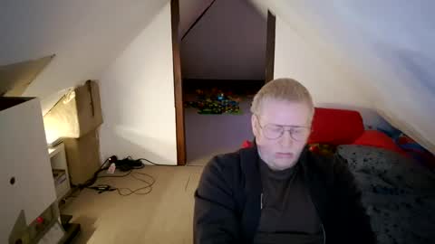 Snapshot of cebas chatting on 17, 2, 2025 cebas online show from 17, 2, 2025