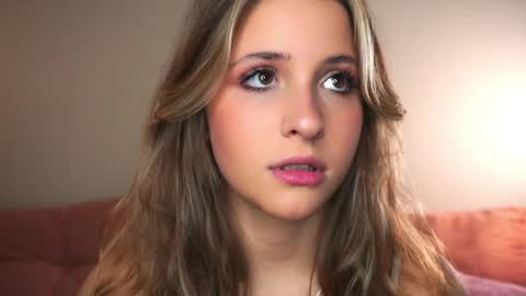 Snapshot of ceceliapidcock chatting on 26, 4, 2026 Lina online show from 26, 4, 2026