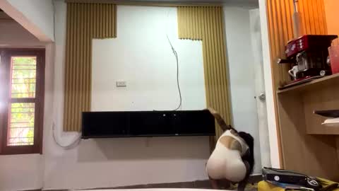 Snapshot of cedrela_gomez chatting on 10, 11, 2025 CEDRELARYAN online show from 10, 11, 2025