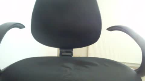 Snapshot of cedricm2m chatting on 15, 12, 2024 cedricMdeM online show from 15, 12, 2024