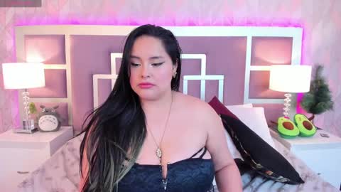 Snapshot of celeste_bennet chatting on 21, 1, 2025 online show from 21, 1, 2025