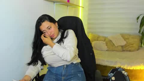 celeste_bonnet1 online show from 29, 11, 2025