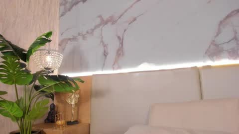 Snapshot of celeste_evanzz chatting on 28, 4, 2026 Celeste online show from 28, 4, 2026
