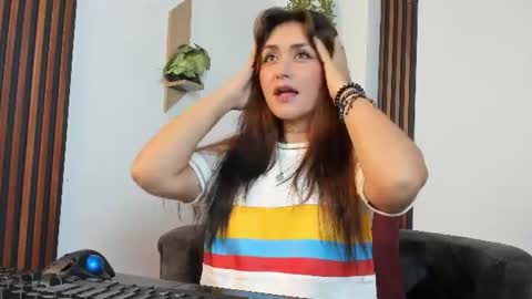 Snapshot of celeste_rodriguez_ chatting on 18, 6, 2026 online show from 18, 6, 2026