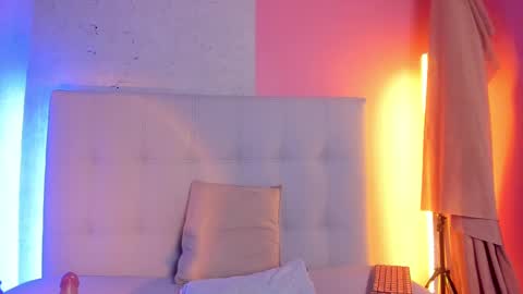 Snapshot of celestelewis_ chatting on 27, 2, 2025 Celeste  online show from 27, 2, 2025