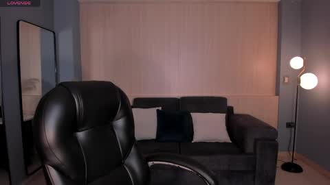 Snapshot of celestemoonx1 chatting on 21, 4, 2026 Celeste Moon online show from 21, 4, 2026