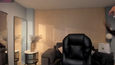 Celeste online show from 27, 10, 2025