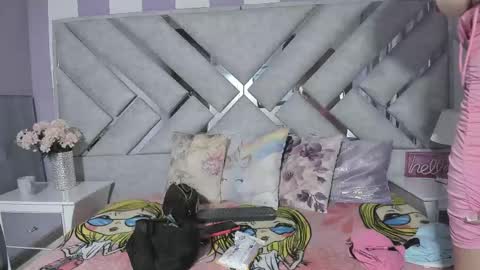 Snapshot of celestesexx_ chatting on 2, 12, 2025 celestesexx_ online show from 2, 12, 2025