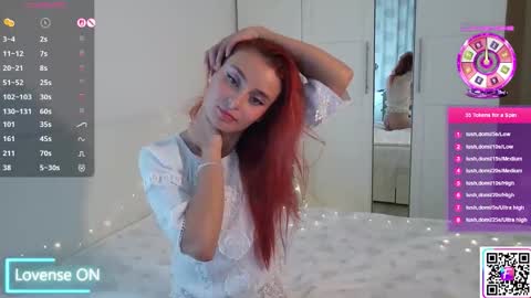 Snapshot of celestynstar chatting on 17, 11, 2025 CelestynStar online show from 17, 11, 2025