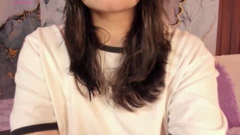 Hello guys my name is Sofi and Lizzie and  Vanessa online show from 21, 2, 2026