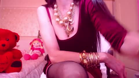 Cerise online show from 19, 2, 2025