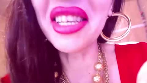 Cerise online show from 12, 3, 2026