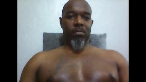 Snapshot of cflayv chatting on 12, 1, 2025 cflayv online show from 12, 1, 2025