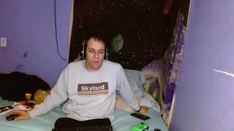 Snapshot of cguffey2284 chatting on 10, 1, 2025 cguffey2284 online show from 10, 1, 2025