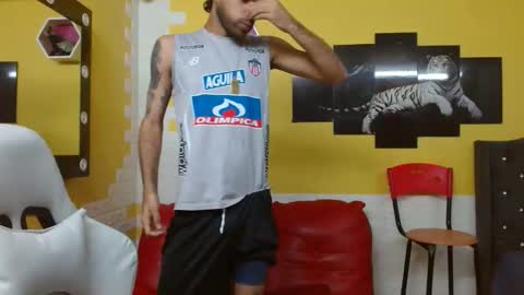 Snapshot of chacorta_ chatting on 6, 5, 2026 chacorta_ online show from 6, 5, 2026