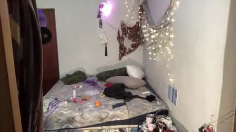 chade only online show from 6, 8, 2026