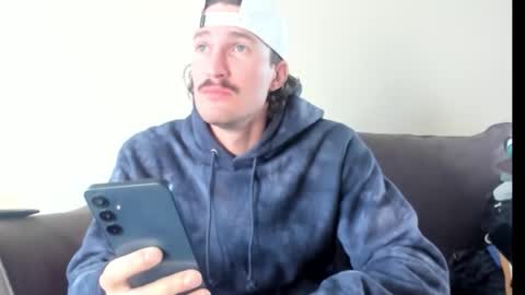 Snapshot of chadpowerz chatting on 12, 10, 2025 Lydong online show from 12, 10, 2025