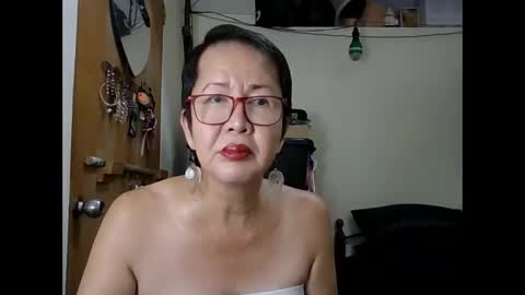 Snapshot of champaka123 chatting on 27, 9, 2025 champaka online show from 27, 9, 2025