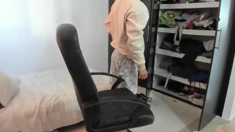 Kenji online show from 9, 9, 2025