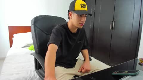 Kenji online show from 25, 10, 2025