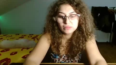 Stephanieblisss online show from 14, 1, 2025
