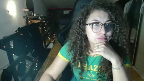 Stephanieblisss online show from 11, 2, 2026