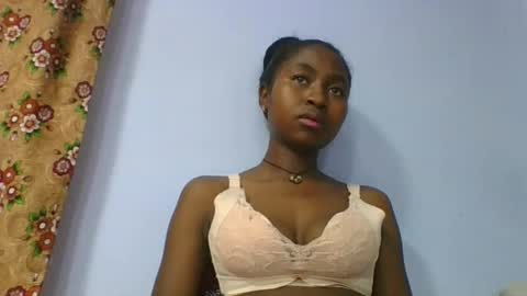 chantale483461 online show from 4, 3, 2026