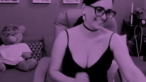 The Queen online show from 25, 4, 2026
