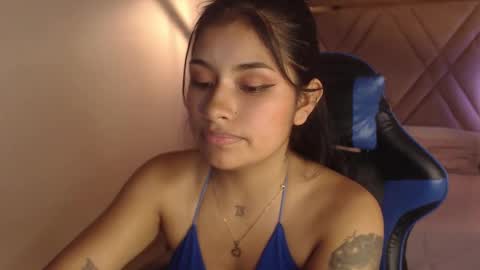  chantalpetit  online show from 21, 10, 2025