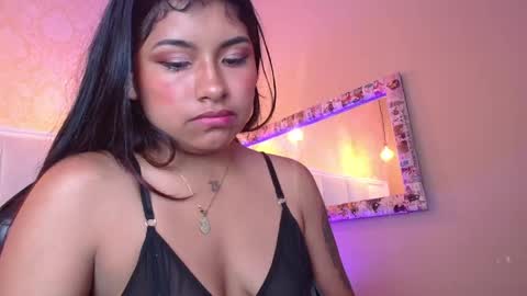  chantalpetit  online show from 12, 3, 2026