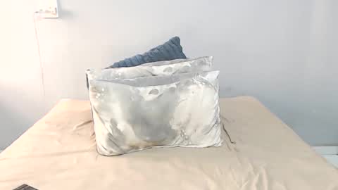 chantel87_ online show from 10, 11, 2025