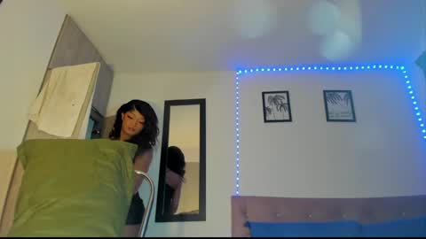 chantellebony online show from 25, 4, 2026