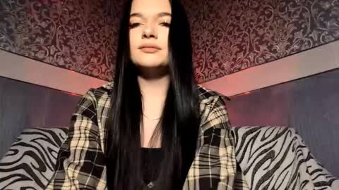 Snapshot of chantellemervin chatting on 4, 11, 2025 Kira online show from 4, 11, 2025