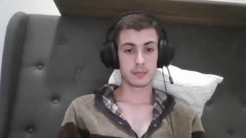 Snapshot of charismaticcharm chatting on 23, 1, 2025 charismaticcharm online show from 23, 1, 2025