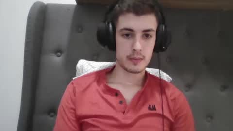 Snapshot of charismaticcharm chatting on 26, 1, 2025 charismaticcharm online show from 26, 1, 2025