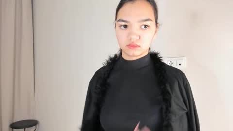 MIchelle online show from 24, 11, 2025