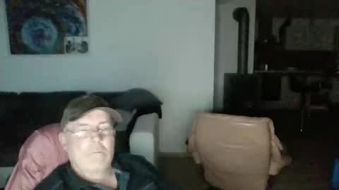 Snapshot of charles6064 chatting on 24, 12, 2024 charles6064 online show from 24, 12, 2024
