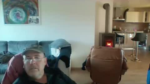 Snapshot of charles6064 chatting on 26, 12, 2024 charles6064 online show from 26, 12, 2024