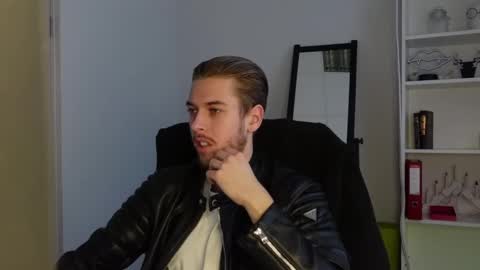 Snapshot of charles_sins chatting on 9, 2, 2025 CHARLES SINS online show from 9, 2, 2025